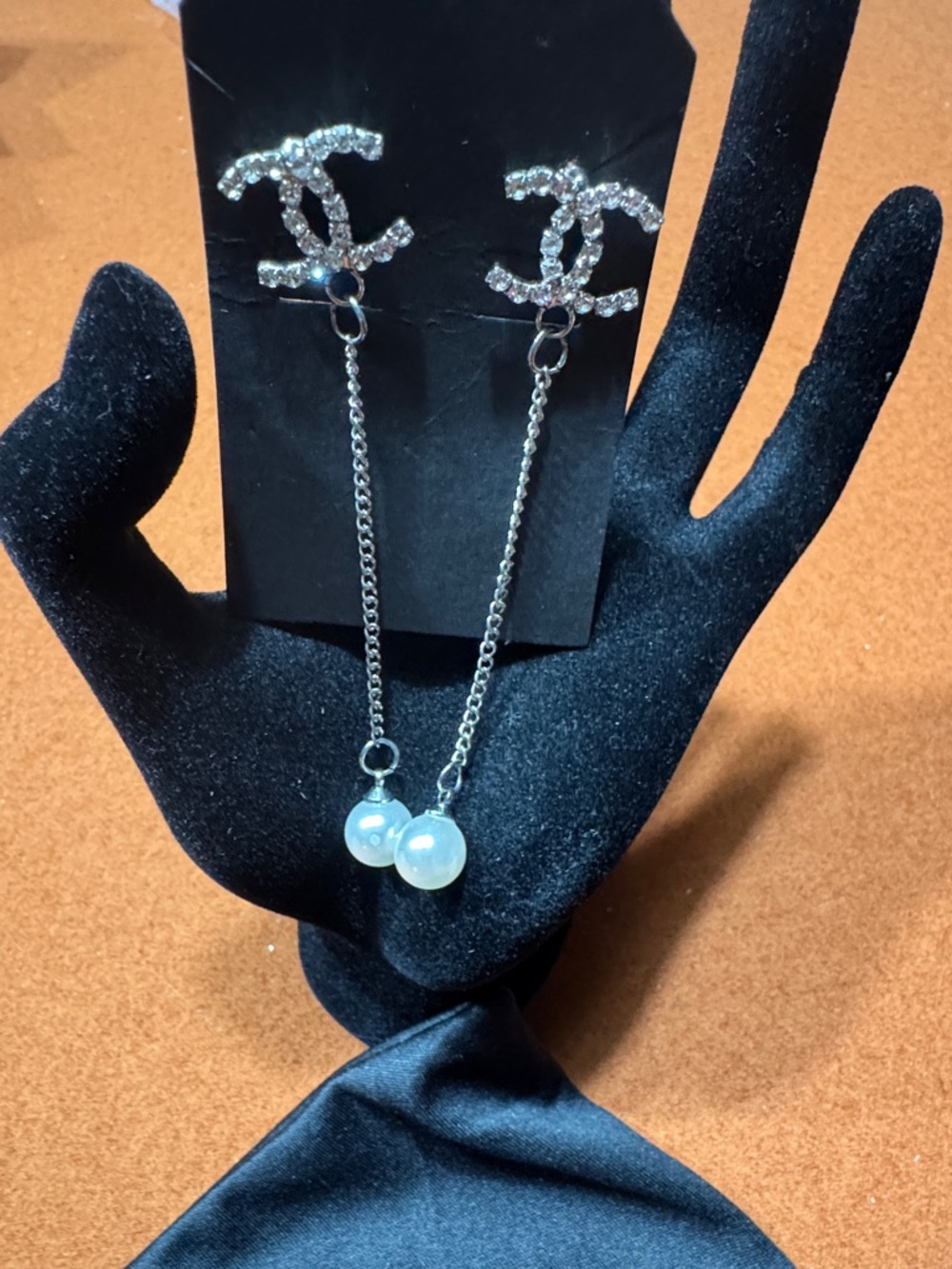 CC Silver Chain Drop Earrings with Cream Pearl Beads
